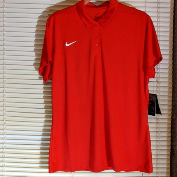 red nike outfit womens